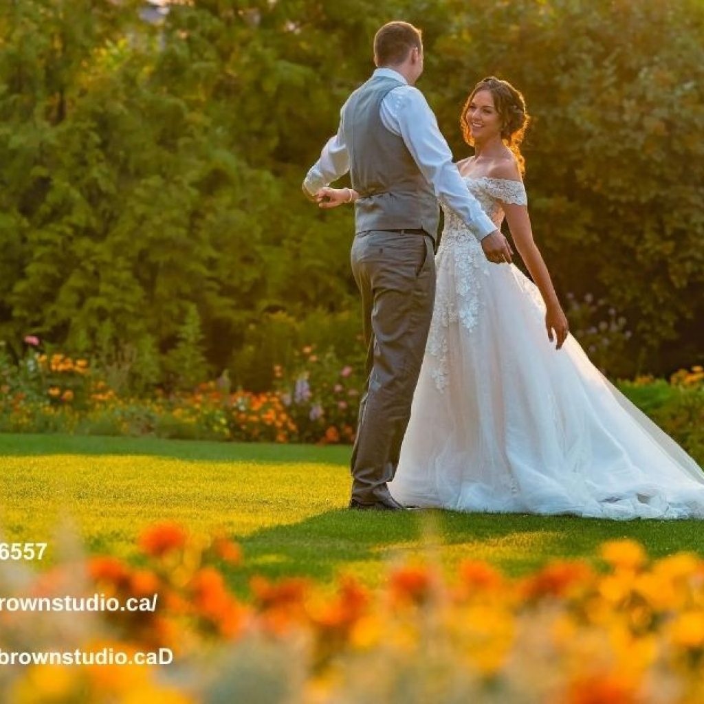 Kelowna Wedding Videography Price | Brownstudio.ca Kelowna Wedding Videography Price | Brownstudio.ca