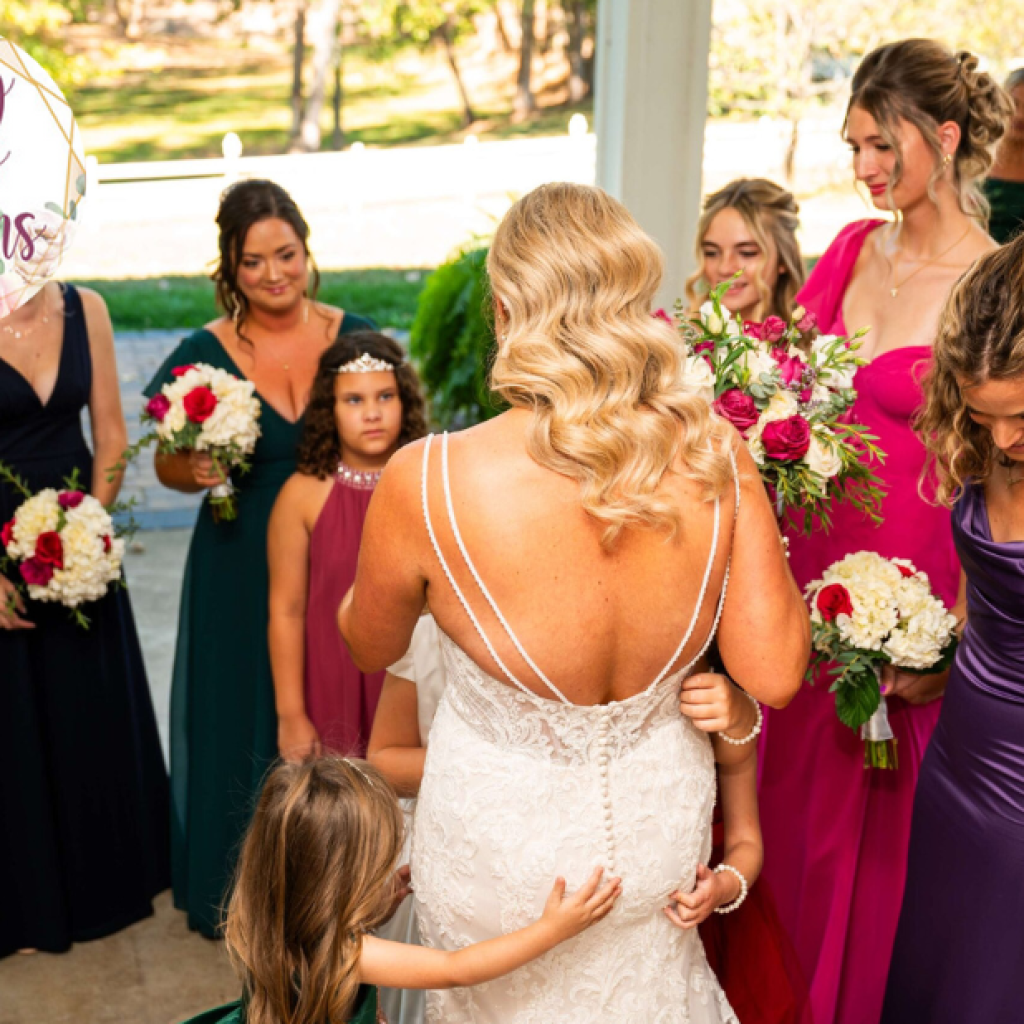 Cleveland Wedding Photography: Capturing Your Day with Heart and Style