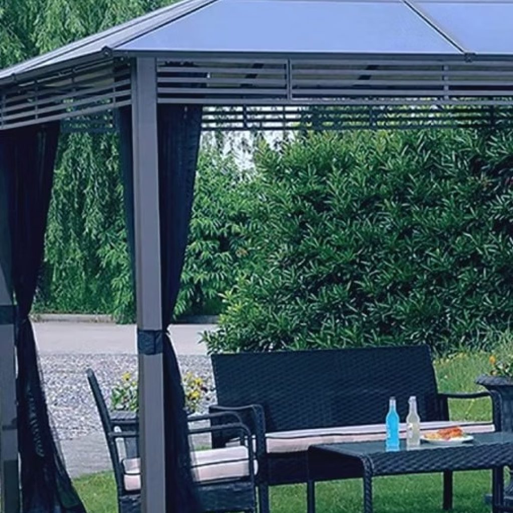 Transform Your Outdoor Space with Expert Pergola Setup Transform Your Outdoor Space with Expert Pergola Setup