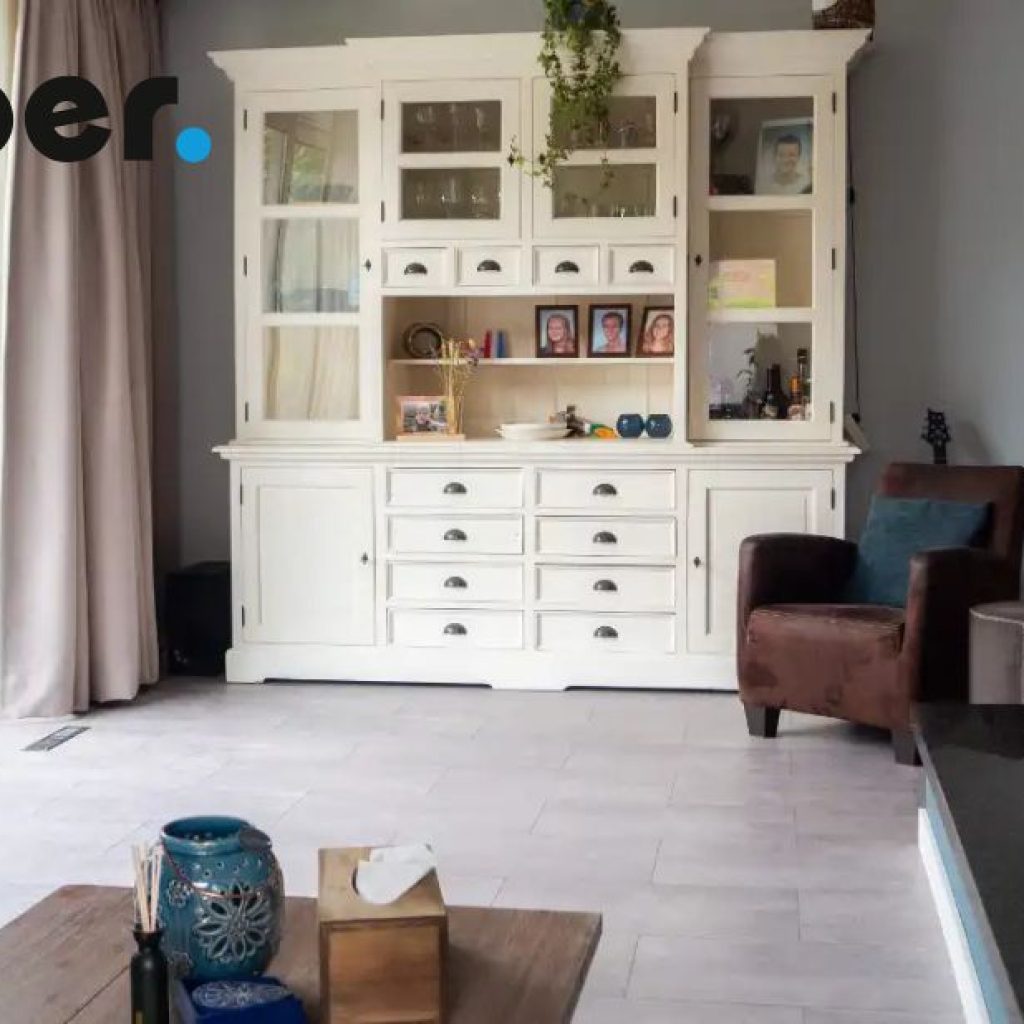Vernieuw uw interieur met duurzame kunststofvloeren van hoge kwaliteit