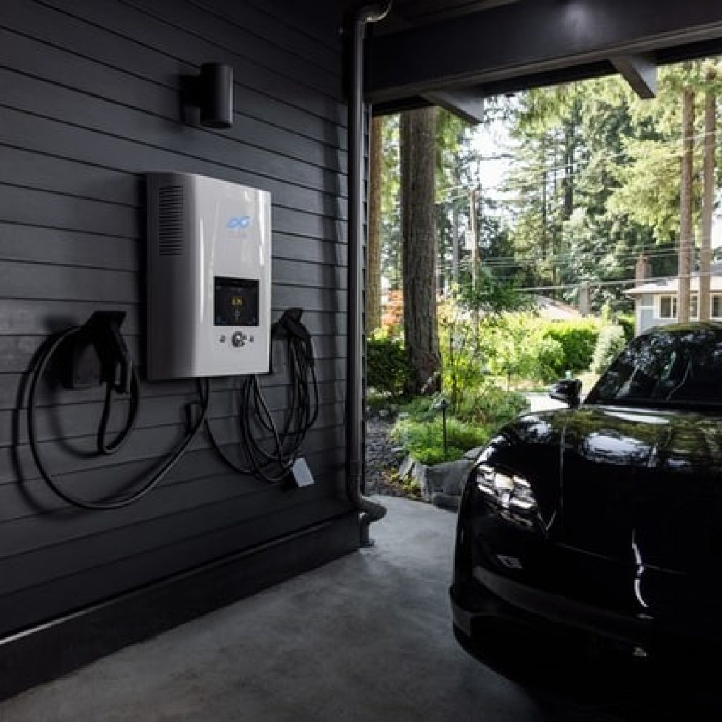 Safe, Efficient Electrical Panel Upgrades in Florida