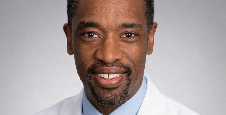 Smart Guide to Choosing the Right Tummy Tuck Surgeon